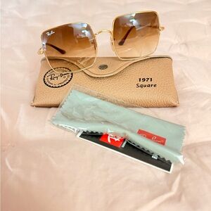 Ray-Ban Gold Frame Sunglasses with Brown Lenses